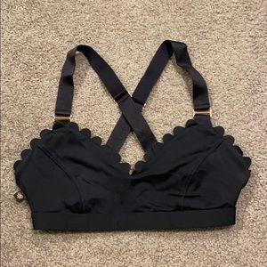L’urv Scalloped Sports Bra